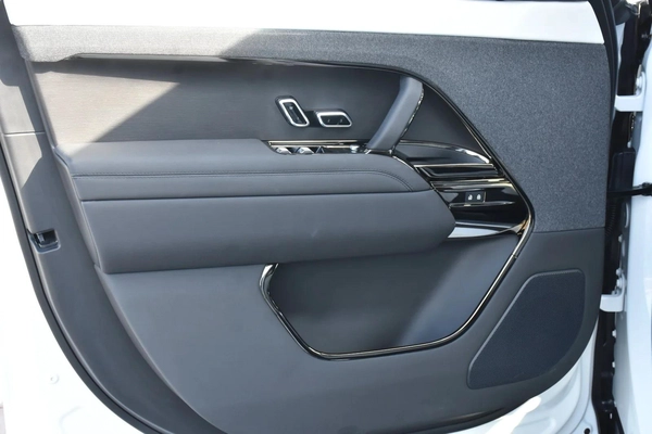 RANGE ROVER SPORTS P400 SE DYNAMIC 2023 | WHITE LIKE