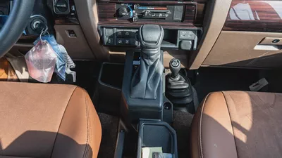 2026 Toyota Land Cruiser LC76 2.8L AT Diesel (Black-Brown)-14