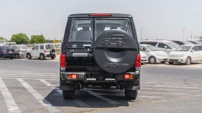 2026 Toyota Land Cruiser LC76 2.8L AT Diesel (Black-Brown)-4