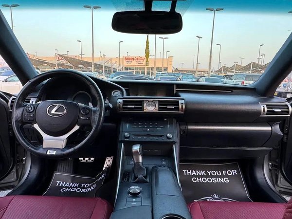 لكزس IS250 V6 2.5L موديل 2015 وارد إف إسبورت فل اوبشن