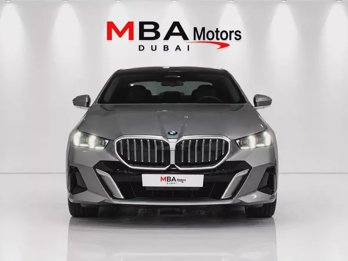 2024 BMW 530Li M-Package - 18,000 kms-3-3