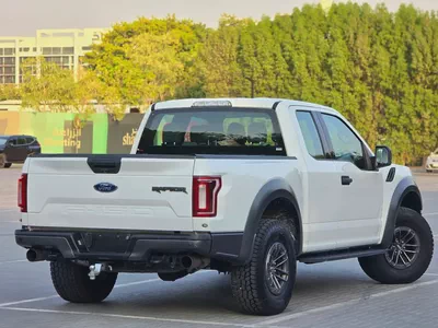 Ford F-150 Raptor 2019 | GCC Specs | Orginal paint | Pristine Condition | 2Keys | Single owner |-7