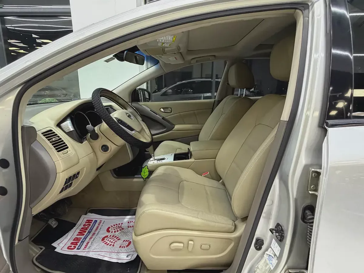 Nissan Murano with service history Full option-7-7