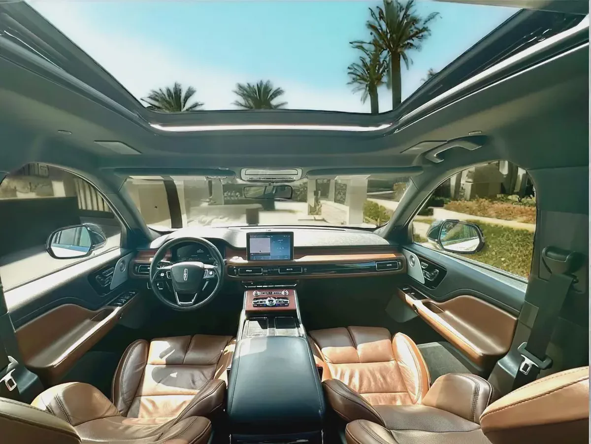 AED 1,269 EMI P.M | LINCOLN | AVIATOR | LUXURY | 2022 | AMERICAN SPEC | VIP 6SEATS-13-13