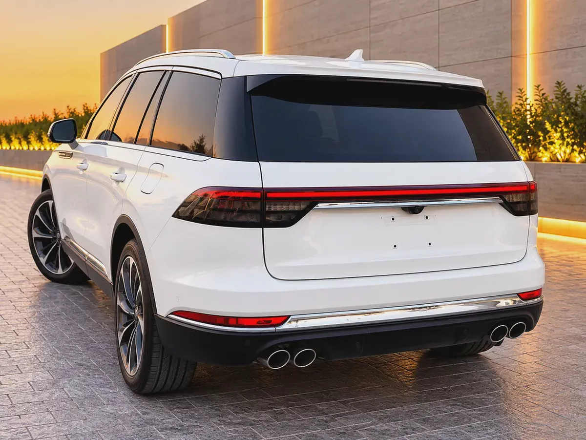 AED 1,269 EMI P.M | LINCOLN | AVIATOR | LUXURY | 2022 | AMERICAN SPEC | VIP 6SEATS-2-2