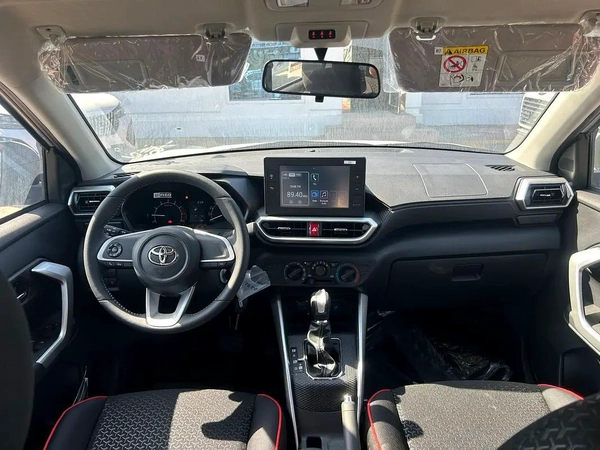 Toyota Raize G 2026 - GCC Specs - Like New!