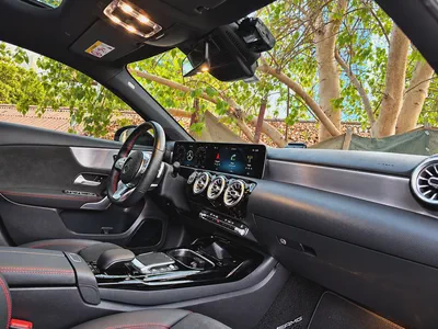 AED 1,993 PM | Under full warranty till Oct 2027 | Excellent condition-5