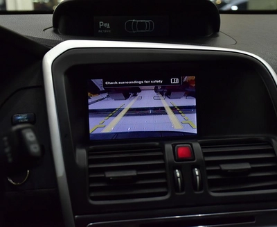 Volvo T6 AWD R-Design ( 2010 Model ) in Silver Color GCC Specs-5