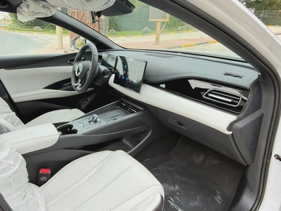 Brand New 2025 BYD Seal 06 Premium - Chinese Specs-9