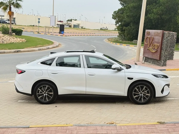Brand New 2025 BYD Seal 06 Premium - Chinese Specs