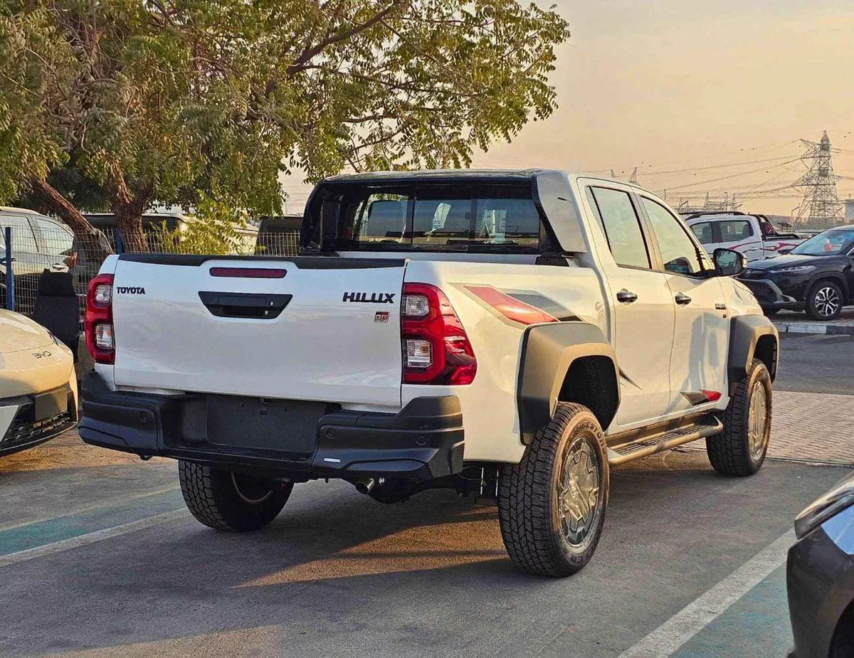 Toyota Hilux GR SPORT TOYOTA HILUX GR SPORT || 4.0L V6 PETROL | BLIND SPOT | OVER FNDER+WIDE BODY | 360* САМ | DIFF LOCK (-4-0