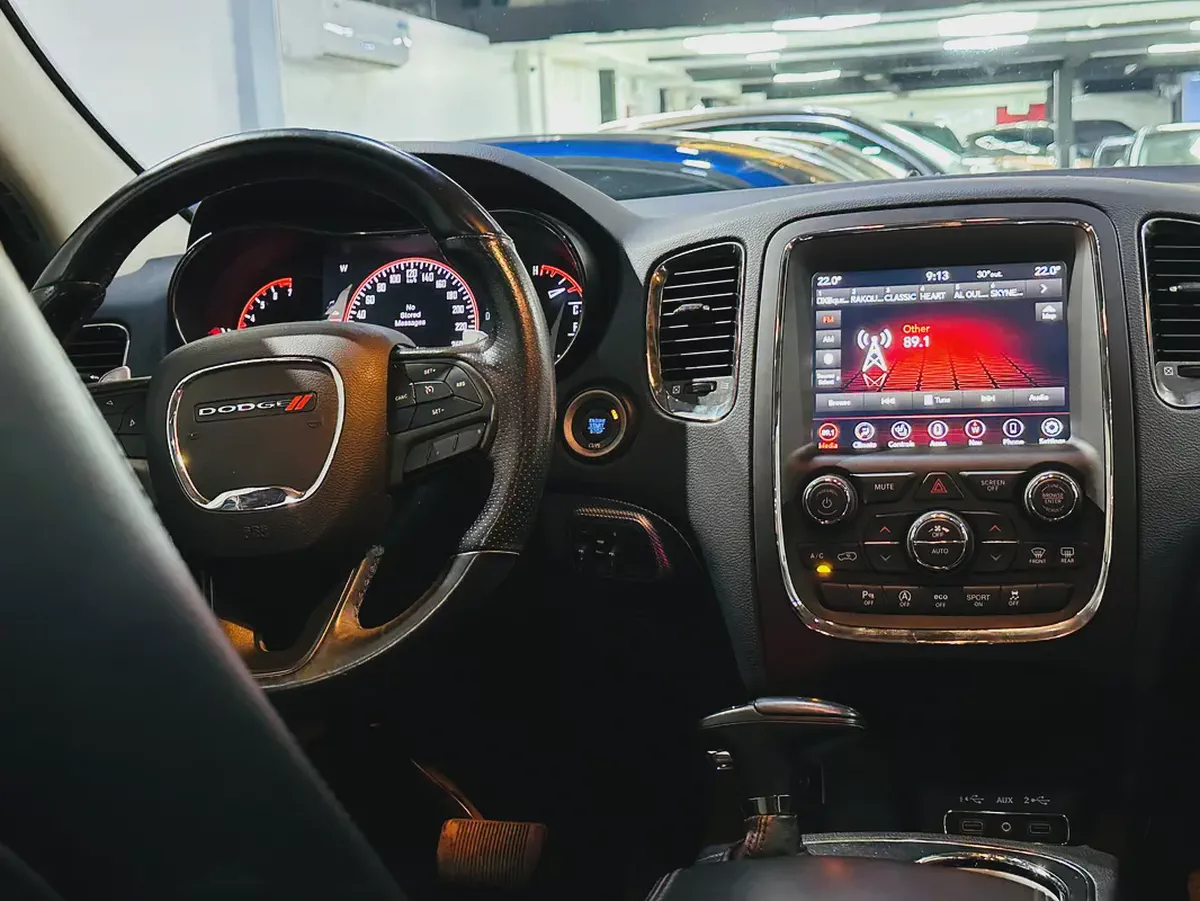 DODGE DURANGO 2020 GT PLUS FULLY LOADED WITH ONE YEAR WARRANTY-10-10