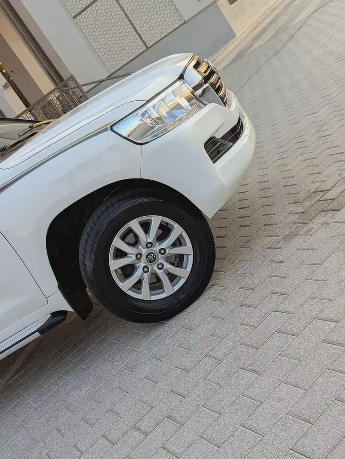2018 Toyota Land Cruiser GX | GCC Specs | V6 4.0L Interior and Exterior Excellent Condition-18-18