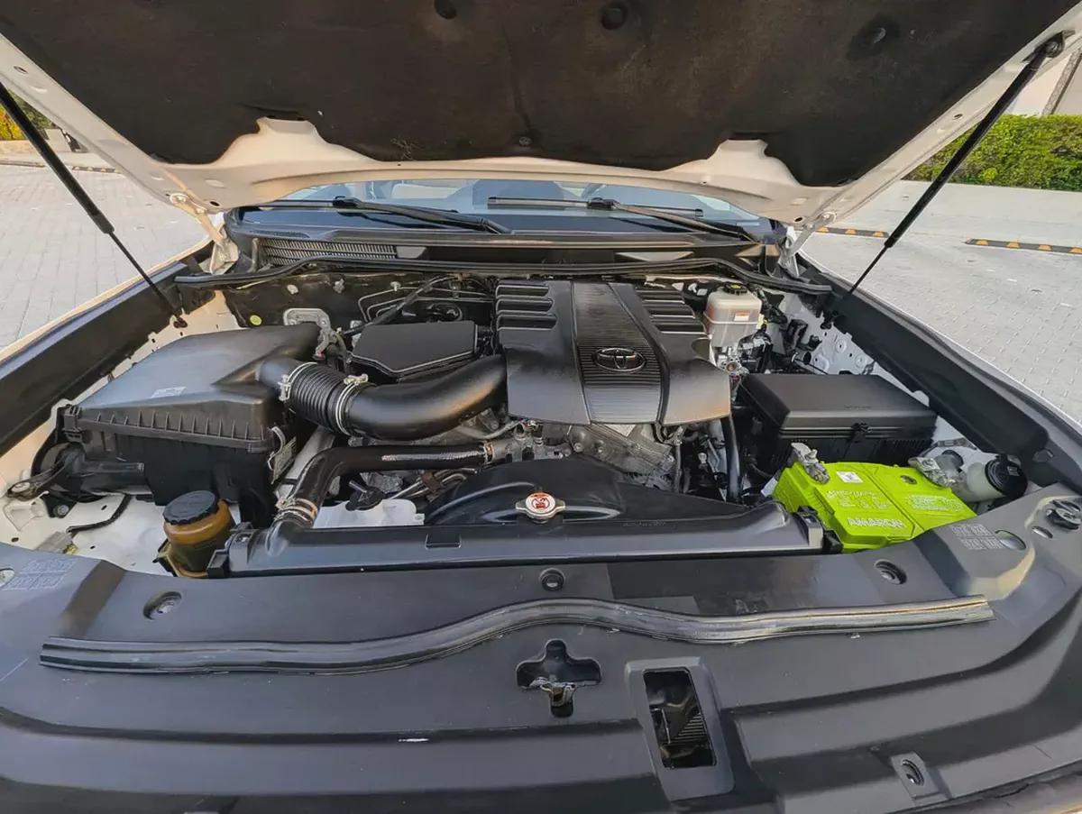 2018 Toyota Land Cruiser GX | GCC Specs | V6 4.0L Interior and Exterior Excellent Condition-19-19
