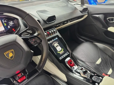 2022 Lamborghini Huracan EVO Spyder | European Specs | Pristine Condition-8