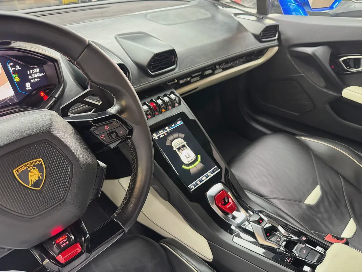2022 Lamborghini Huracan EVO Spyder | European Specs | Pristine Condition-8-8