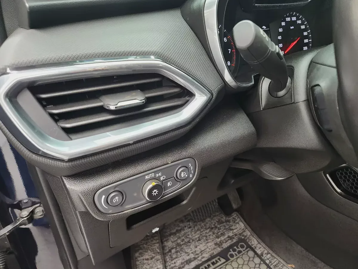 TRAILBLAZER (G) 1.35 TURBO PREMIER-15-15