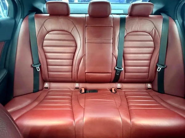 Original Paint | GCC Specifications | Excellent | One Year unlimited Warranty
