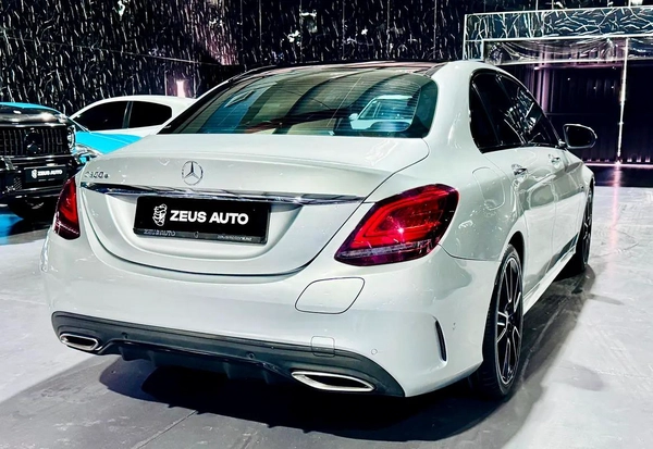 Original Paint | GCC Specifications | Excellent | One Year unlimited Warranty