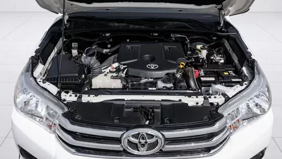 Toyota Hilux DLX-12