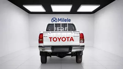 Toyota Hilux DLX-3