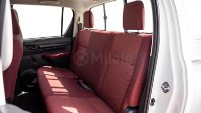 Toyota Hilux DLX-7