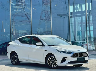 450-MONTHLY | GCC | FULL OPTION LUXURY | ACCIDENT FREE-0