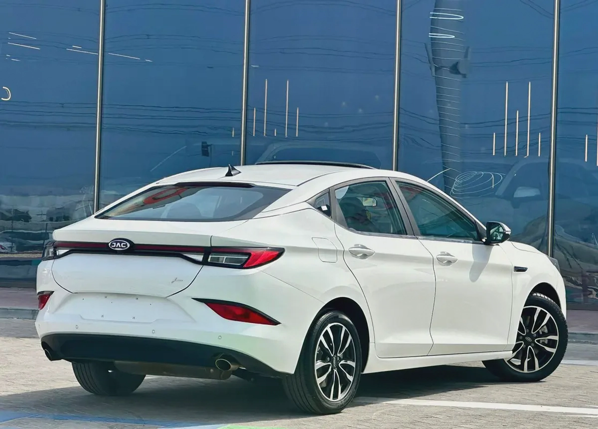 450-MONTHLY | GCC | FULL OPTION LUXURY | ACCIDENT FREE