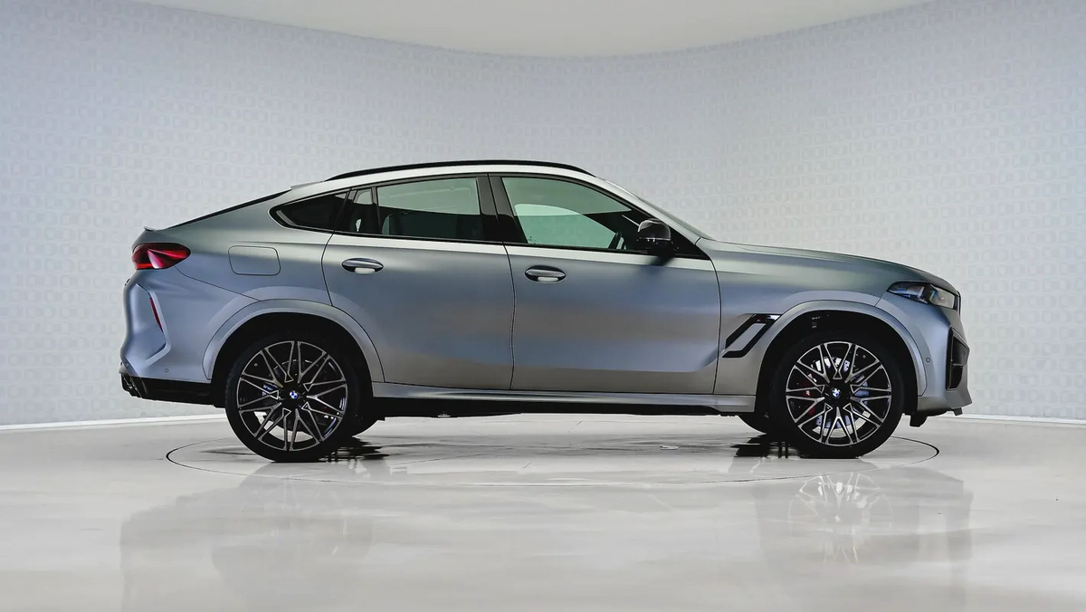 UAEs Very Best Example | AED 7,377 PM | X6 M Competition Individual-2-2
