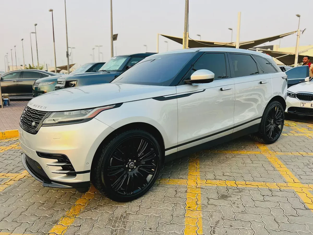 Velar-1-1