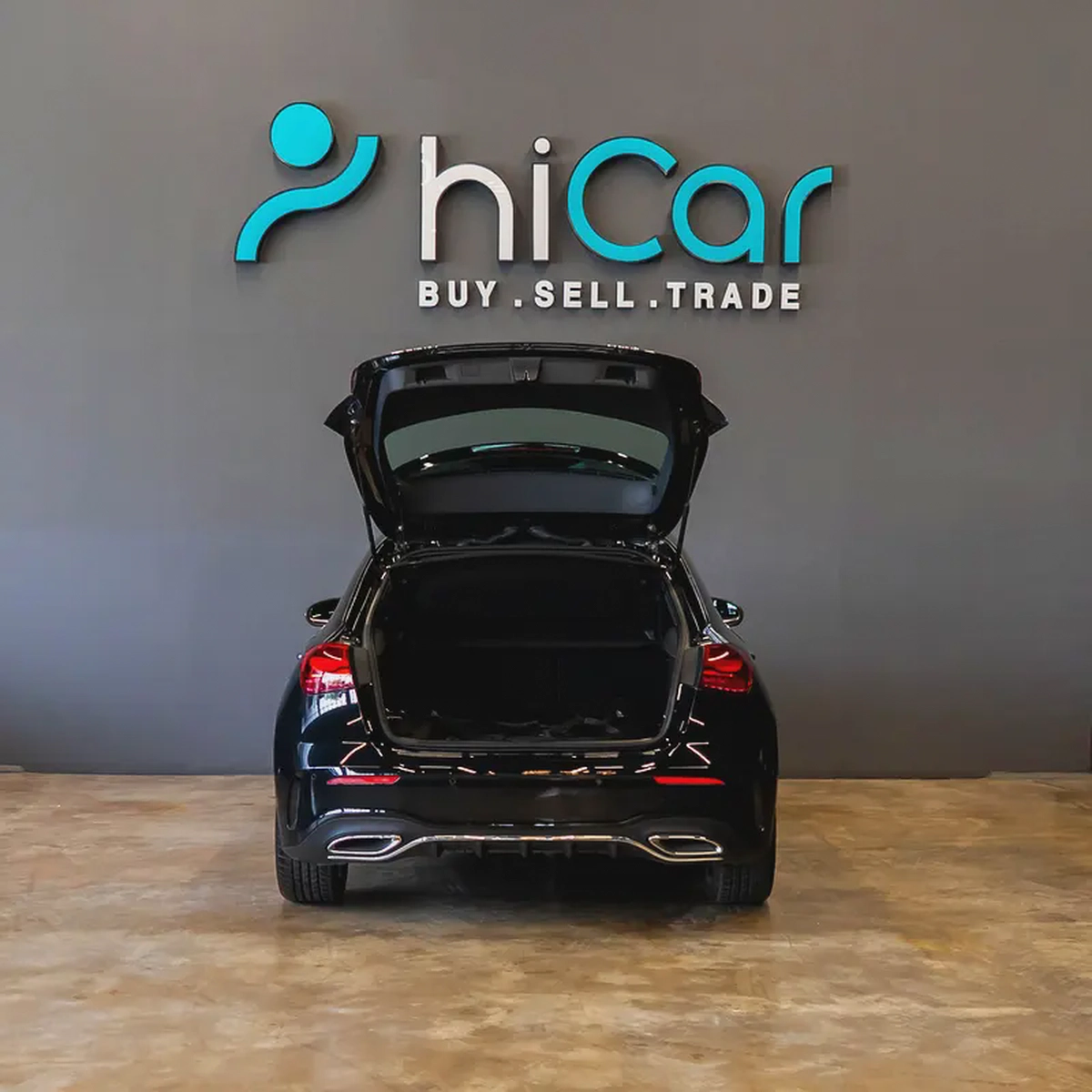 AED 3,065 P.M • 0% Downpayment •  Mercedes-Benz A 200 • Agency Warranty-3-3