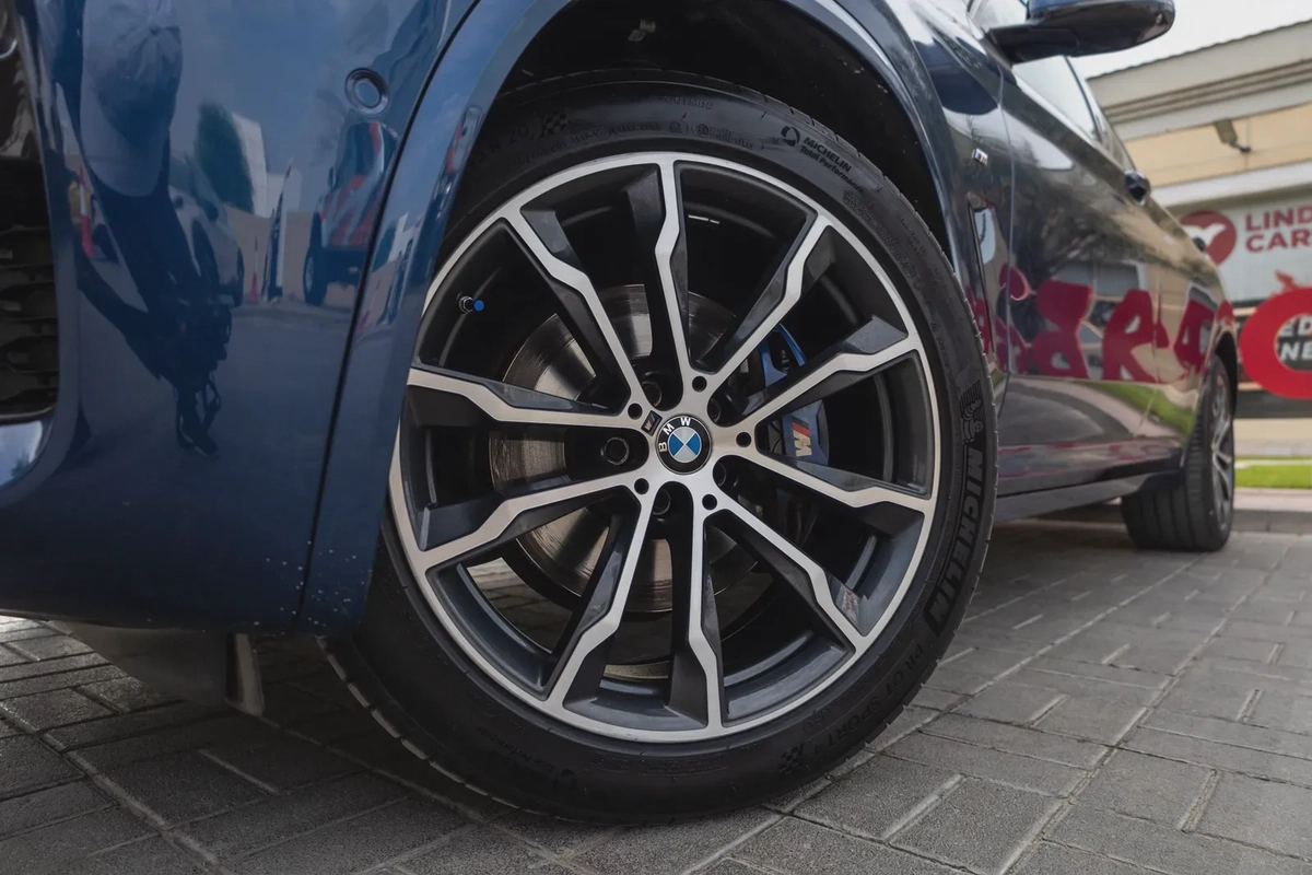 BMW X4 30 2021-7-7