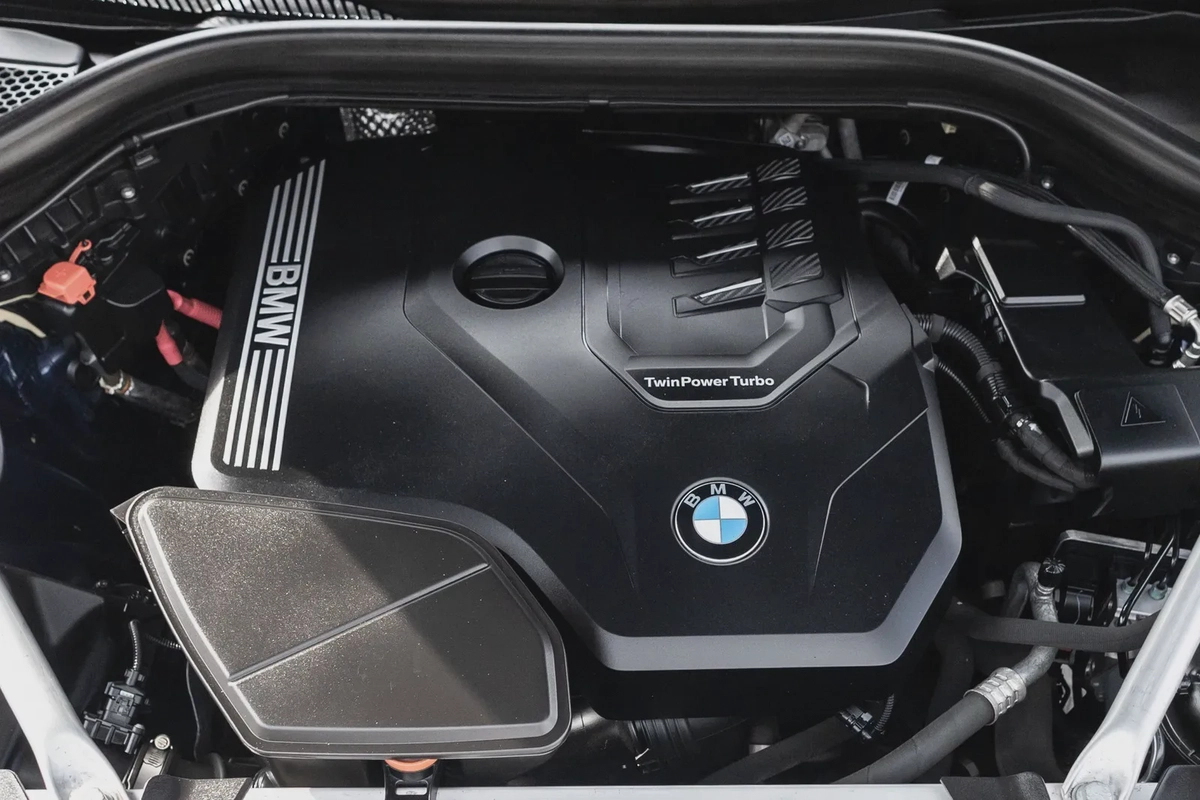 BMW X4 30 2021-16-16