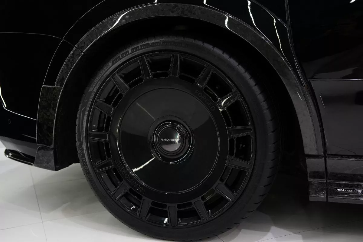 Rolls-Royce Cullinan Facelift Mansory Emperor Limited Edition Exterior Kit-9-9