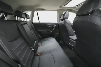 Toyota RAV 4-15