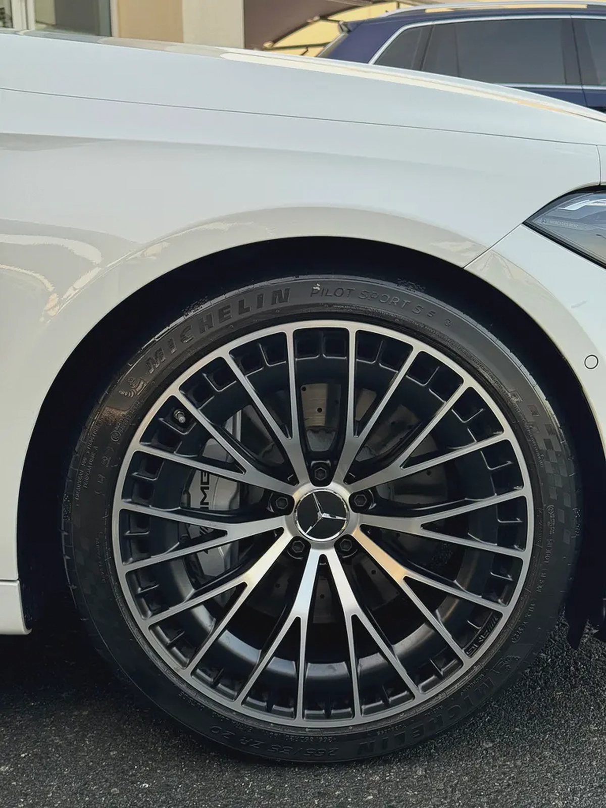 Mercedes Benz CLE 53 AMG 4MATIC CONVETIBLE 2025 brand new under warranty-18-18