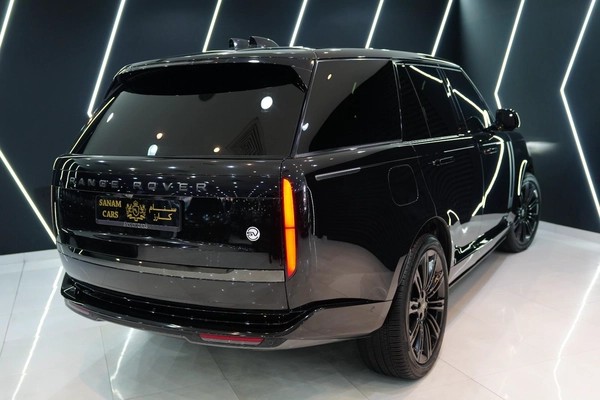 Range Rover Vogue SV 2023