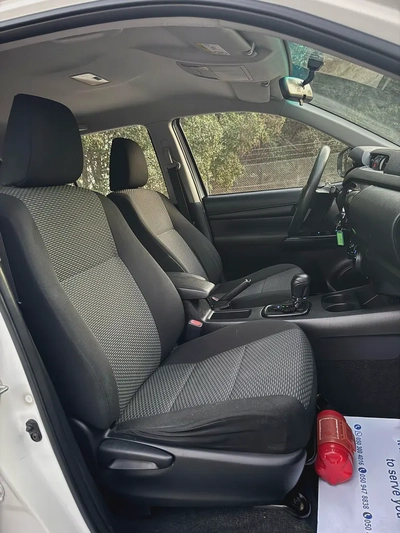 Toyota Hilux Double Cab DLS 2021 GCC Specs-7