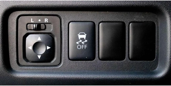 Mitsubishi Attrage GLX Mid 1.2L Mitsubishi Attrage | 1.2 L | 2022 | GCC | Accident-Free |