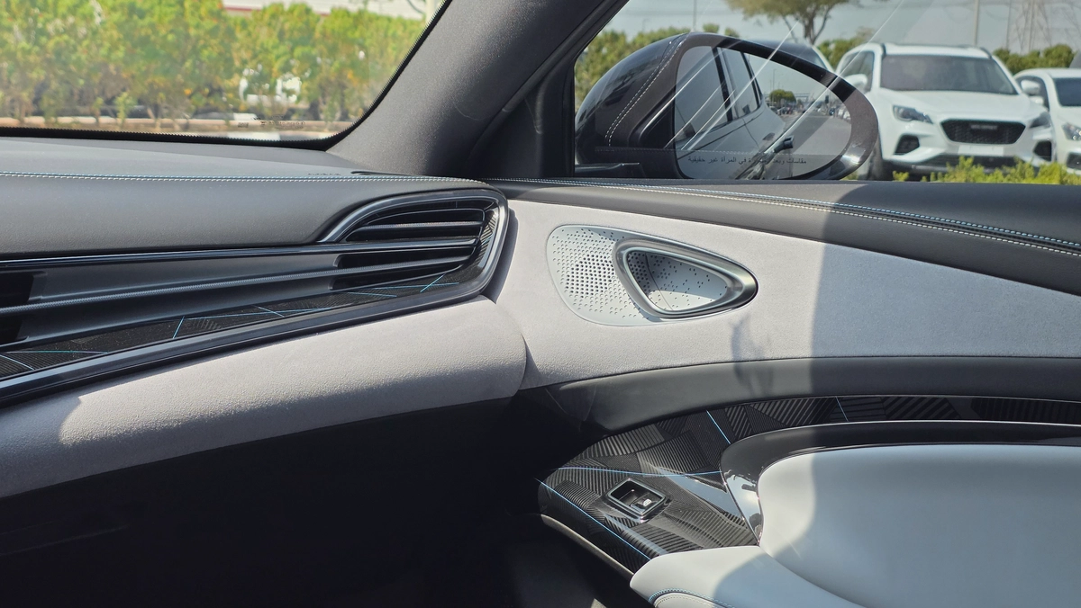 BYD SEAL Design EV (Black 3k)-19-19