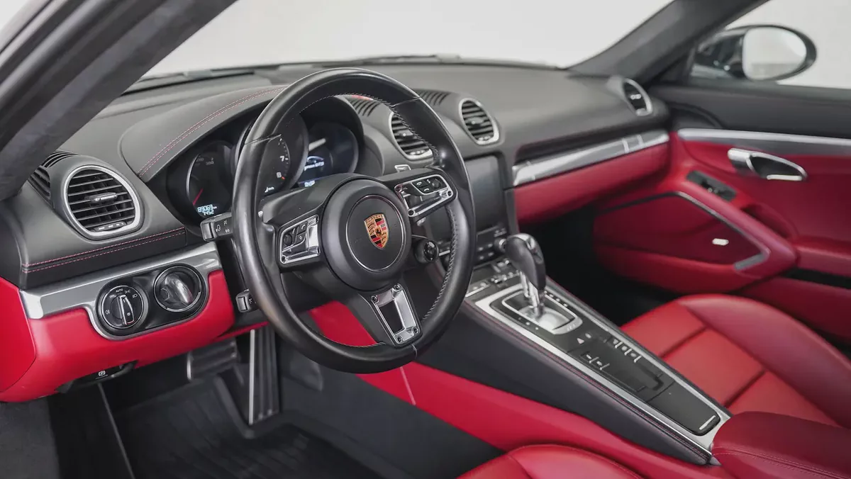 2018 Porsche 718 Cayman GTS | GCC Specs |  Porsche Active Warranty January 2027-3-3