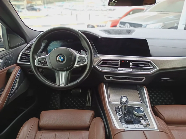 BMW X6 xDrive40i 2020 GCC Specs - Luxury  Performance