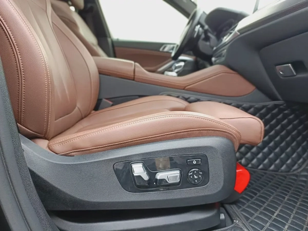 BMW X6 xDrive40i 2020 GCC Specs - Luxury  Performance