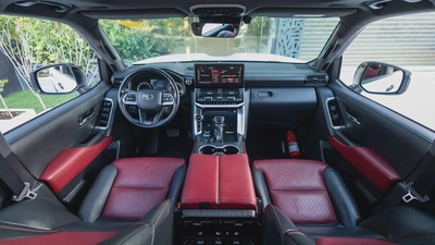Toyota Land Cruiser 2022-8