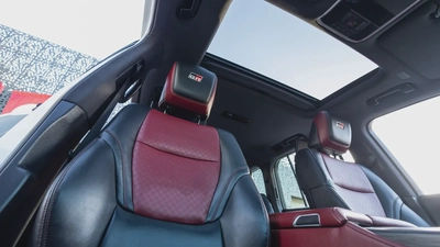 Toyota Land Cruiser 2022-1