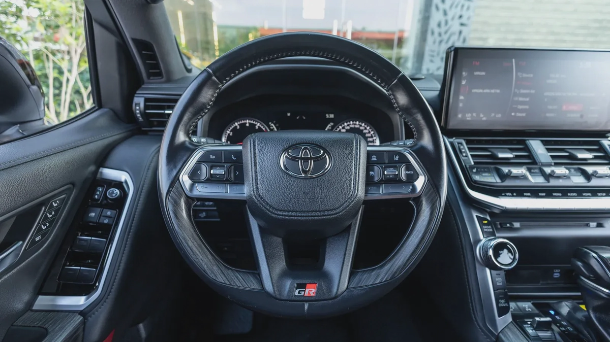 Toyota Land Cruiser 2022-22-22
