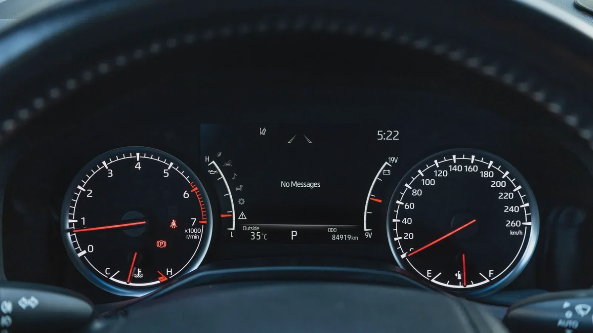 Toyota Land Cruiser 2022-9-9