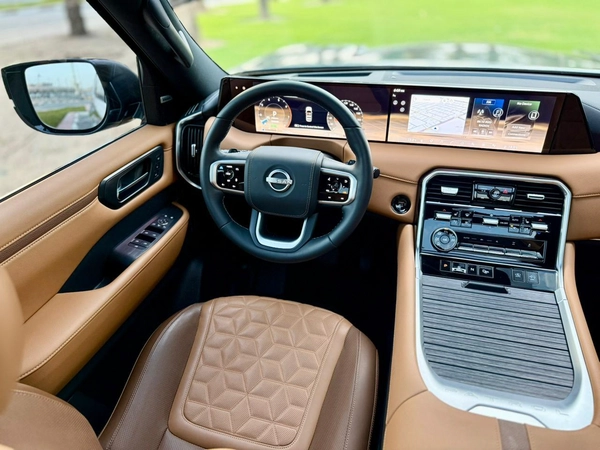 NISSAN PATROL LE PLATINUM 3.5T l YEAR 2025 l UNDER WARRANTY UPTO MAY 2030 UNLIMITED KMSl LOW MILEAGE