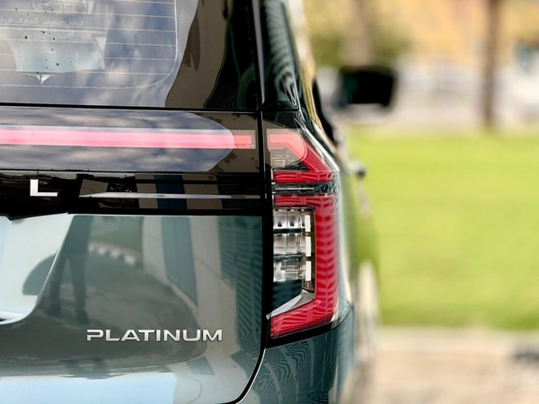 NISSAN PATROL LE PLATINUM 3.5T l YEAR 2025 l UNDER WARRANTY UPTO MAY 2030 UNLIMITED KMSl LOW MILEAGE