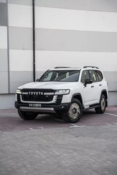 Toyota Land Cruiser GR SPORT LC300 GR SPORT 3.3L DIESEL FULL OPTION WITH MBS AUTOBIOGRAPHY VIP MASSAGE SEAT AND ROOF STAR LIGHT-0